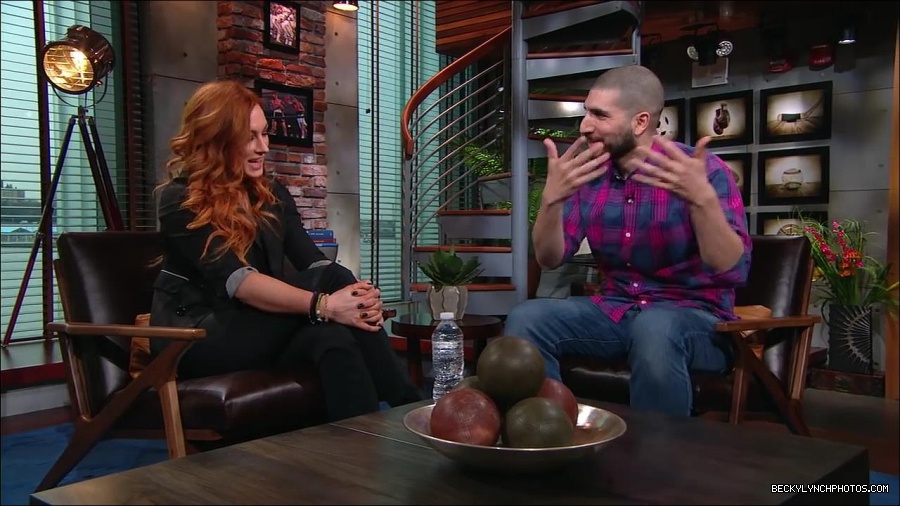 Y2Mate_is_-_Becky_Lynch_puts_Ronda_Rousey_on_blast2C_talks_WrestleMania_35_main_event_and_more__WWE_on_ESPN-6Fz-mM2uvwg-720p-1656084280034_mp4_001979412.jpg