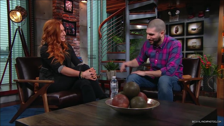 Y2Mate_is_-_Becky_Lynch_puts_Ronda_Rousey_on_blast2C_talks_WrestleMania_35_main_event_and_more__WWE_on_ESPN-6Fz-mM2uvwg-720p-1656084280034_mp4_001981815.jpg