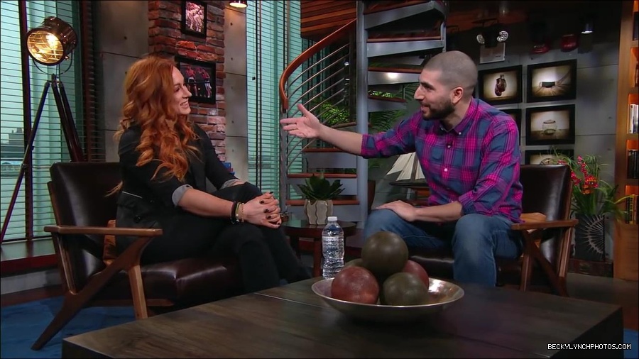 Y2Mate_is_-_Becky_Lynch_puts_Ronda_Rousey_on_blast2C_talks_WrestleMania_35_main_event_and_more__WWE_on_ESPN-6Fz-mM2uvwg-720p-1656084280034_mp4_001983416.jpg