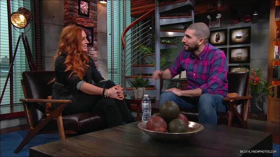 Y2Mate_is_-_Becky_Lynch_puts_Ronda_Rousey_on_blast2C_talks_WrestleMania_35_main_event_and_more__WWE_on_ESPN-6Fz-mM2uvwg-720p-1656084280034_mp4_001984217.jpg