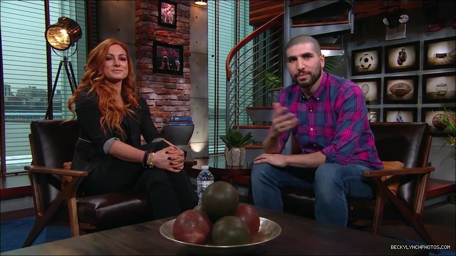 Y2Mate_is_-_Becky_Lynch_puts_Ronda_Rousey_on_blast2C_talks_WrestleMania_35_main_event_and_more__WWE_on_ESPN-6Fz-mM2uvwg-720p-1656084280034_mp4_002021454.jpg