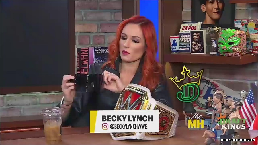 Y2Mate_is_-_Becky_Lynch_Talks_Charlotte_Flair_Feud_27I27m_So_in_Her_Head__-_The_MMA_Hour-4BJNnwyhid4-720p-1656194904909_mp4_000126960.jpg