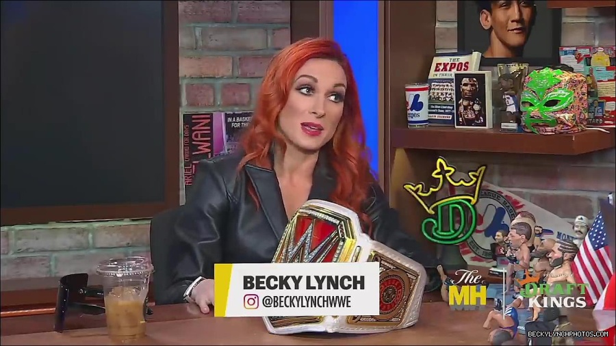 Y2Mate_is_-_Becky_Lynch_Talks_Charlotte_Flair_Feud_27I27m_So_in_Her_Head__-_The_MMA_Hour-4BJNnwyhid4-720p-1656194904909_mp4_000190223.jpg