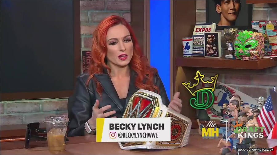 Y2Mate_is_-_Becky_Lynch_Talks_Charlotte_Flair_Feud_27I27m_So_in_Her_Head__-_The_MMA_Hour-4BJNnwyhid4-720p-1656194904909_mp4_000205838.jpg