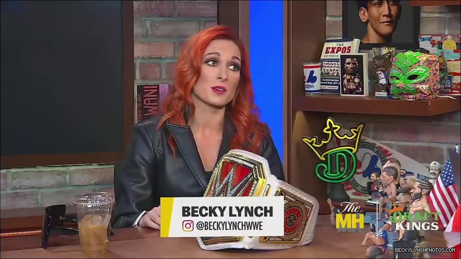 Y2Mate_is_-_Becky_Lynch_Talks_Charlotte_Flair_Feud_27I27m_So_in_Her_Head__-_The_MMA_Hour-4BJNnwyhid4-720p-1656194904909_mp4_000221854.jpg