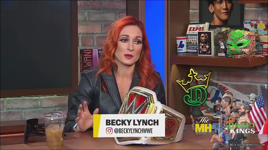 Y2Mate_is_-_Becky_Lynch_Talks_Charlotte_Flair_Feud_27I27m_So_in_Her_Head__-_The_MMA_Hour-4BJNnwyhid4-720p-1656194904909_mp4_000245078.jpg