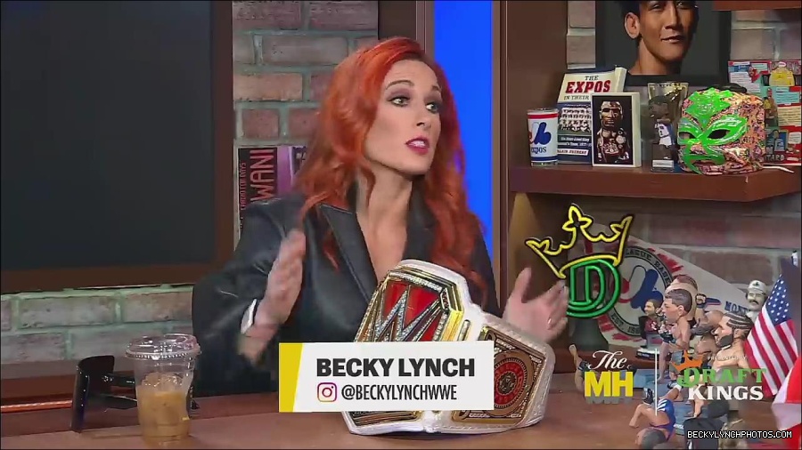Y2Mate_is_-_Becky_Lynch_Talks_Charlotte_Flair_Feud_27I27m_So_in_Her_Head__-_The_MMA_Hour-4BJNnwyhid4-720p-1656194904909_mp4_000271104.jpg