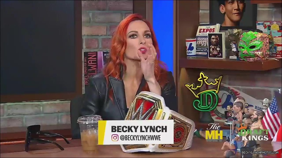 Y2Mate_is_-_Becky_Lynch_Talks_Charlotte_Flair_Feud_27I27m_So_in_Her_Head__-_The_MMA_Hour-4BJNnwyhid4-720p-1656194904909_mp4_000389155.jpg