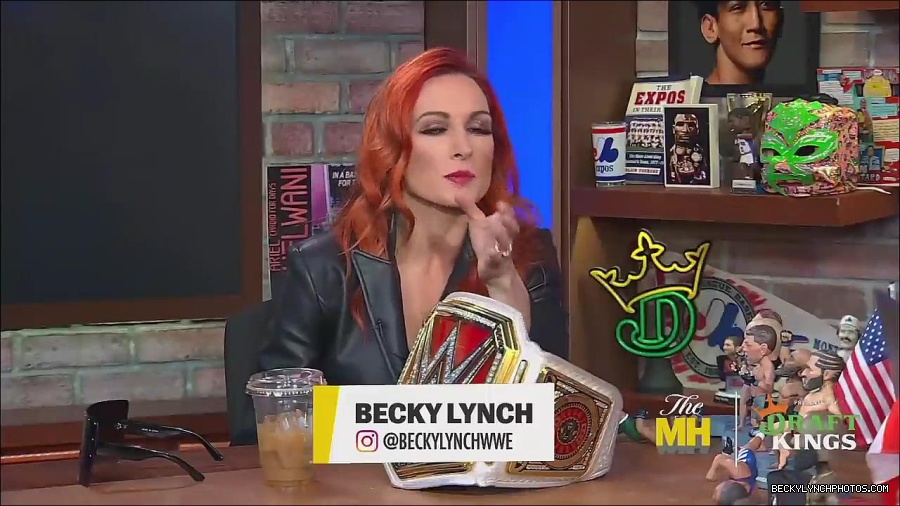 Y2Mate_is_-_Becky_Lynch_Talks_Charlotte_Flair_Feud_27I27m_So_in_Her_Head__-_The_MMA_Hour-4BJNnwyhid4-720p-1656194904909_mp4_000391157.jpg