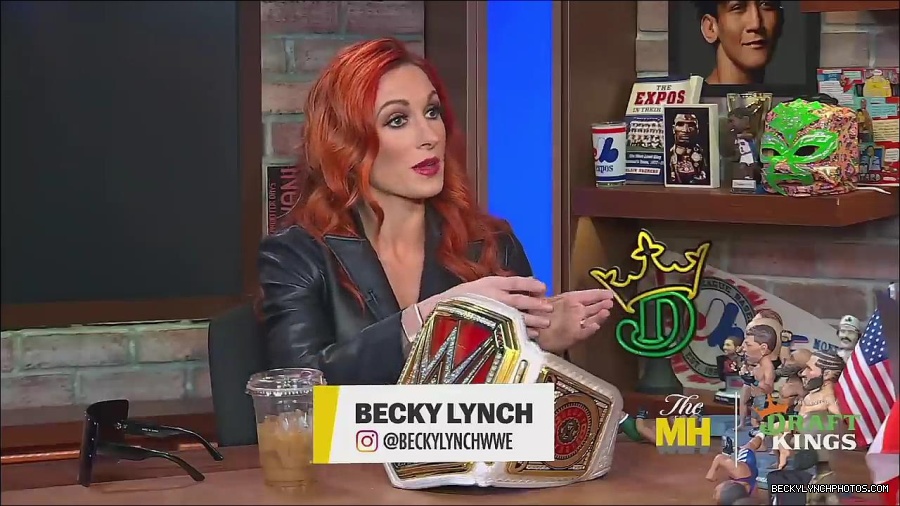 Y2Mate_is_-_Becky_Lynch_Talks_Charlotte_Flair_Feud_27I27m_So_in_Her_Head__-_The_MMA_Hour-4BJNnwyhid4-720p-1656194904909_mp4_000404771.jpg