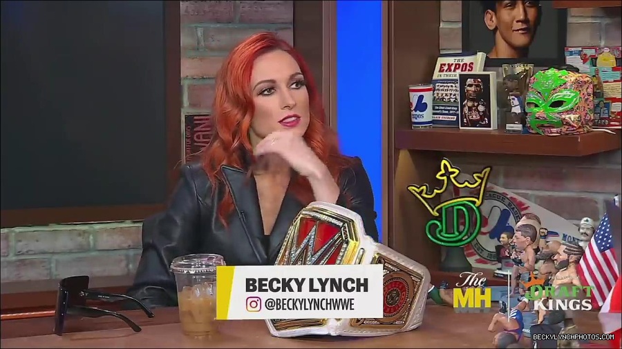 Y2Mate_is_-_Becky_Lynch_Talks_Charlotte_Flair_Feud_27I27m_So_in_Her_Head__-_The_MMA_Hour-4BJNnwyhid4-720p-1656194904909_mp4_000414380.jpg