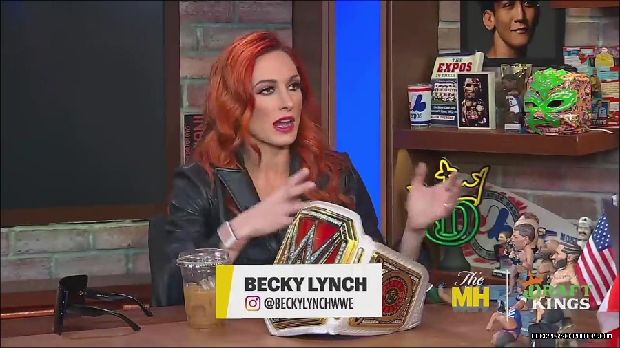 Y2Mate_is_-_Becky_Lynch_Talks_Charlotte_Flair_Feud_27I27m_So_in_Her_Head__-_The_MMA_Hour-4BJNnwyhid4-720p-1656194904909_mp4_000552919.jpg