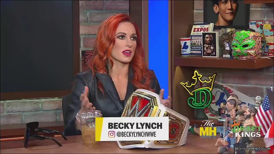 Y2Mate_is_-_Becky_Lynch_Talks_Charlotte_Flair_Feud_27I27m_So_in_Her_Head__-_The_MMA_Hour-4BJNnwyhid4-720p-1656194904909_mp4_000556122.jpg