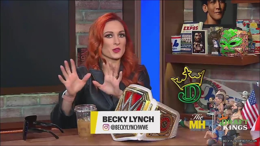 Y2Mate_is_-_Becky_Lynch_Talks_Charlotte_Flair_Feud_27I27m_So_in_Her_Head__-_The_MMA_Hour-4BJNnwyhid4-720p-1656194904909_mp4_000557723.jpg