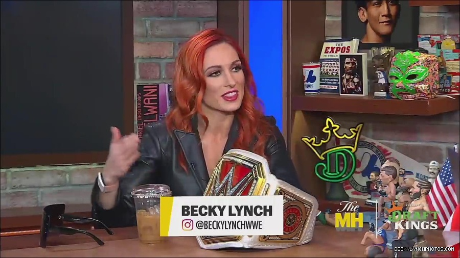 Y2Mate_is_-_Becky_Lynch_Talks_Charlotte_Flair_Feud_27I27m_So_in_Her_Head__-_The_MMA_Hour-4BJNnwyhid4-720p-1656194904909_mp4_000612979.jpg
