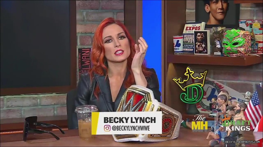 Y2Mate_is_-_Becky_Lynch_Talks_Charlotte_Flair_Feud_27I27m_So_in_Her_Head__-_The_MMA_Hour-4BJNnwyhid4-720p-1656194904909_mp4_000775007.jpg