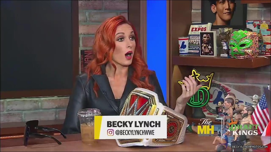 Y2Mate_is_-_Becky_Lynch_Talks_Charlotte_Flair_Feud_27I27m_So_in_Her_Head__-_The_MMA_Hour-4BJNnwyhid4-720p-1656194904909_mp4_000907940.jpg