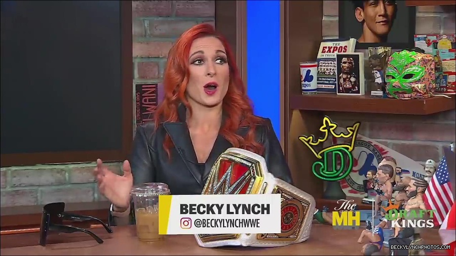 Y2Mate_is_-_Becky_Lynch_Talks_Charlotte_Flair_Feud_27I27m_So_in_Her_Head__-_The_MMA_Hour-4BJNnwyhid4-720p-1656194904909_mp4_000996028.jpg