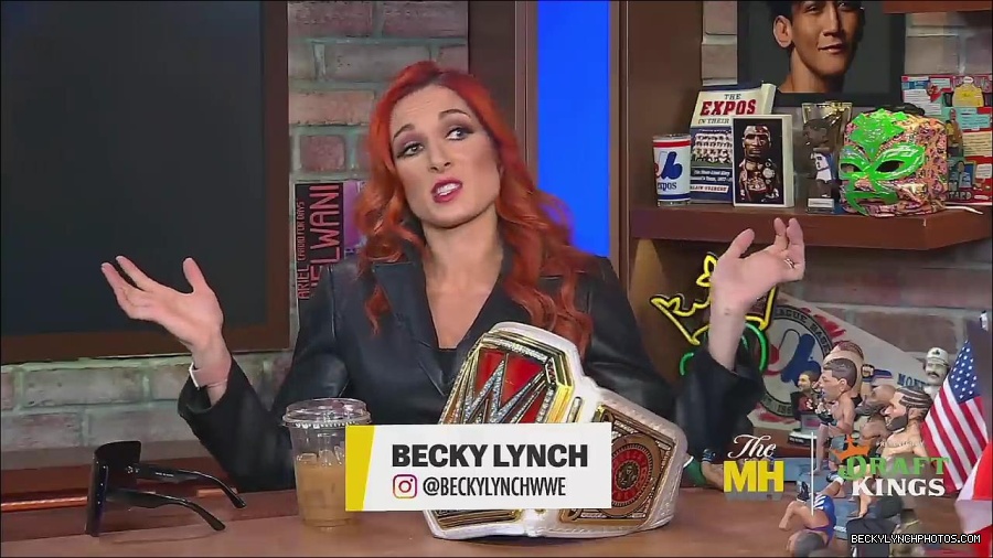 Y2Mate_is_-_Becky_Lynch_Talks_Charlotte_Flair_Feud_27I27m_So_in_Her_Head__-_The_MMA_Hour-4BJNnwyhid4-720p-1656194904909_mp4_000998430.jpg
