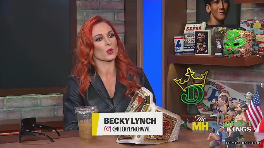 Y2Mate_is_-_Becky_Lynch_Talks_Charlotte_Flair_Feud_27I27m_So_in_Her_Head__-_The_MMA_Hour-4BJNnwyhid4-720p-1656194904909_mp4_001315714.jpg