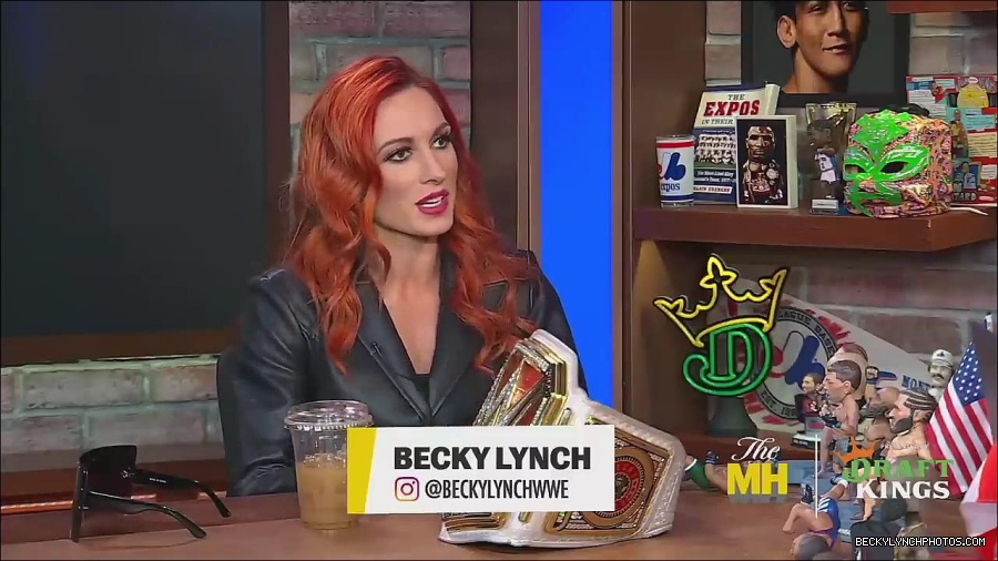Y2Mate_is_-_Becky_Lynch_Talks_Charlotte_Flair_Feud_27I27m_So_in_Her_Head__-_The_MMA_Hour-4BJNnwyhid4-720p-1656194904909_mp4_001373772.jpg