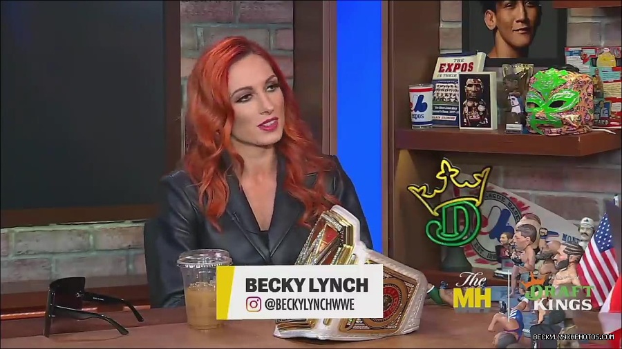 Y2Mate_is_-_Becky_Lynch_Talks_Charlotte_Flair_Feud_27I27m_So_in_Her_Head__-_The_MMA_Hour-4BJNnwyhid4-720p-1656194904909_mp4_001375374.jpg