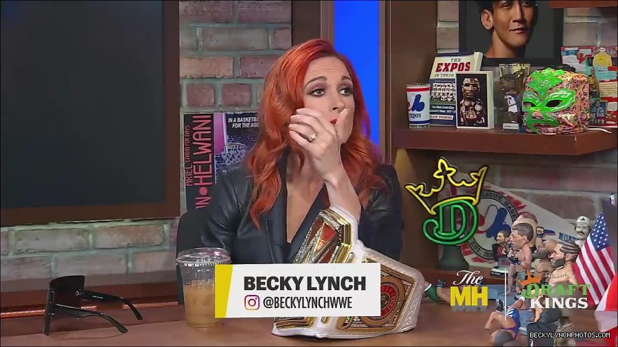Y2Mate_is_-_Becky_Lynch_Talks_Charlotte_Flair_Feud_27I27m_So_in_Her_Head__-_The_MMA_Hour-4BJNnwyhid4-720p-1656194904909_mp4_001515280.jpg