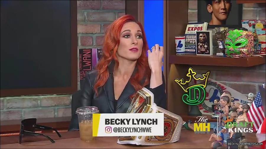 Y2Mate_is_-_Becky_Lynch_Talks_Charlotte_Flair_Feud_27I27m_So_in_Her_Head__-_The_MMA_Hour-4BJNnwyhid4-720p-1656194904909_mp4_001548914.jpg