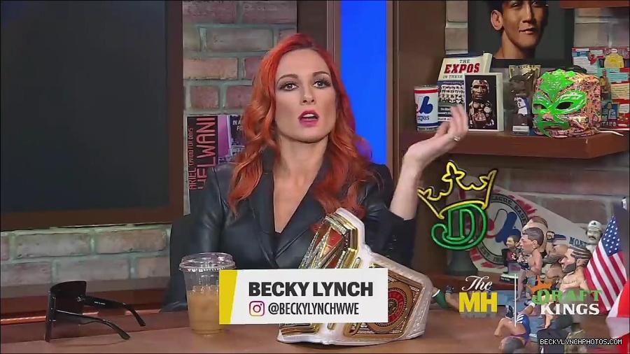 Y2Mate_is_-_Becky_Lynch_Talks_Charlotte_Flair_Feud_27I27m_So_in_Her_Head__-_The_MMA_Hour-4BJNnwyhid4-720p-1656194904909_mp4_001563328.jpg