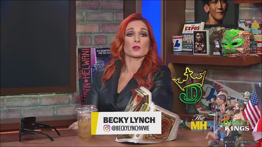 Y2Mate_is_-_Becky_Lynch_Talks_Charlotte_Flair_Feud_27I27m_So_in_Her_Head__-_The_MMA_Hour-4BJNnwyhid4-720p-1656194904909_mp4_001565330.jpg