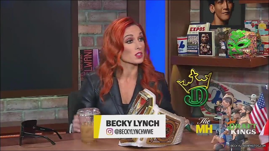 Y2Mate_is_-_Becky_Lynch_Talks_Charlotte_Flair_Feud_27I27m_So_in_Her_Head__-_The_MMA_Hour-4BJNnwyhid4-720p-1656194904909_mp4_001573738.jpg