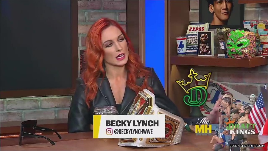 Y2Mate_is_-_Becky_Lynch_Talks_Charlotte_Flair_Feud_27I27m_So_in_Her_Head__-_The_MMA_Hour-4BJNnwyhid4-720p-1656194904909_mp4_001953718.jpg