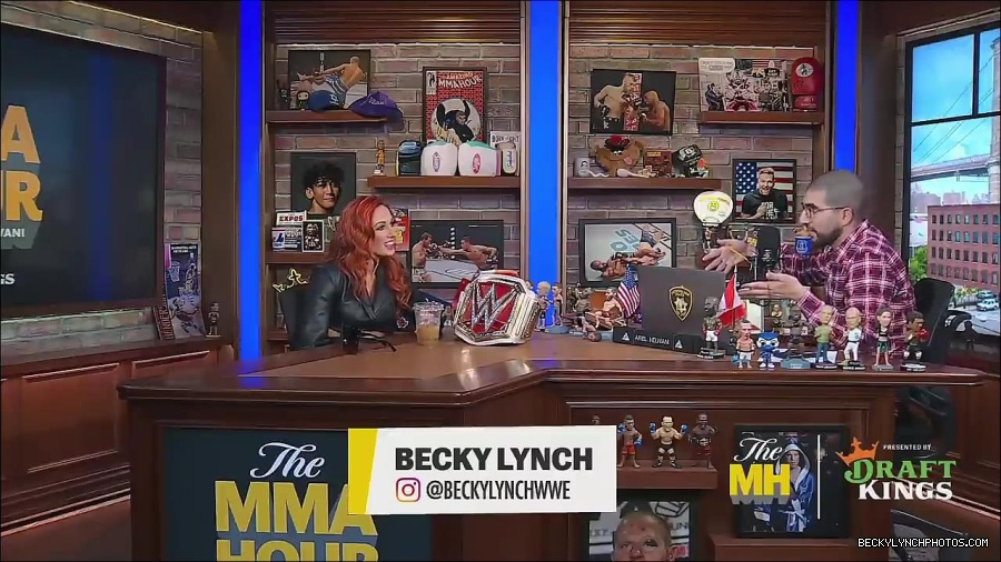 Y2Mate_is_-_Becky_Lynch_Talks_Charlotte_Flair_Feud_27I27m_So_in_Her_Head__-_The_MMA_Hour-4BJNnwyhid4-720p-1656194904909_mp4_002713911.jpg