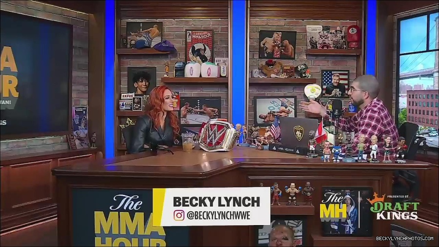 Y2Mate_is_-_Becky_Lynch_Talks_Charlotte_Flair_Feud_27I27m_So_in_Her_Head__-_The_MMA_Hour-4BJNnwyhid4-720p-1656194904909_mp4_002723120.jpg