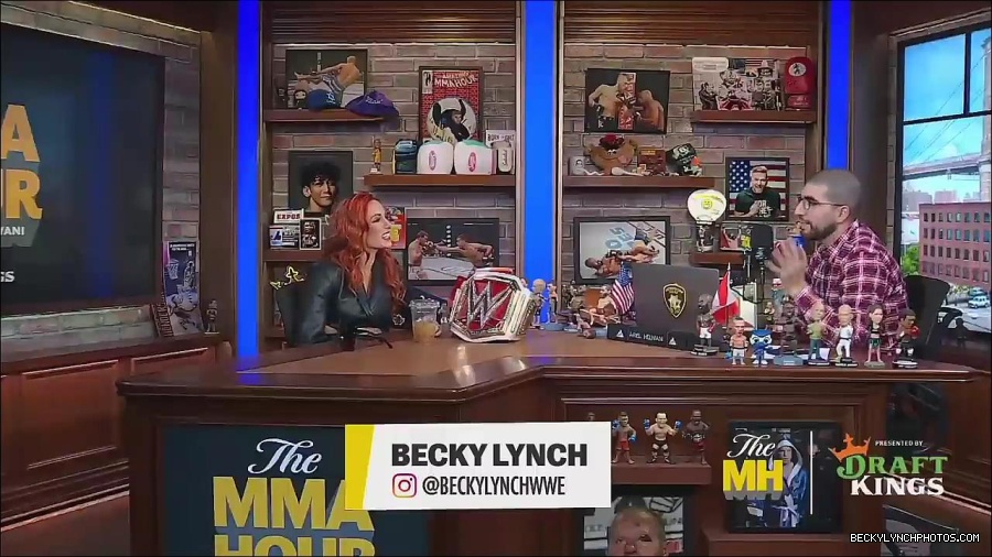 Y2Mate_is_-_Becky_Lynch_Talks_Charlotte_Flair_Feud_27I27m_So_in_Her_Head__-_The_MMA_Hour-4BJNnwyhid4-720p-1656194904909_mp4_002736333.jpg