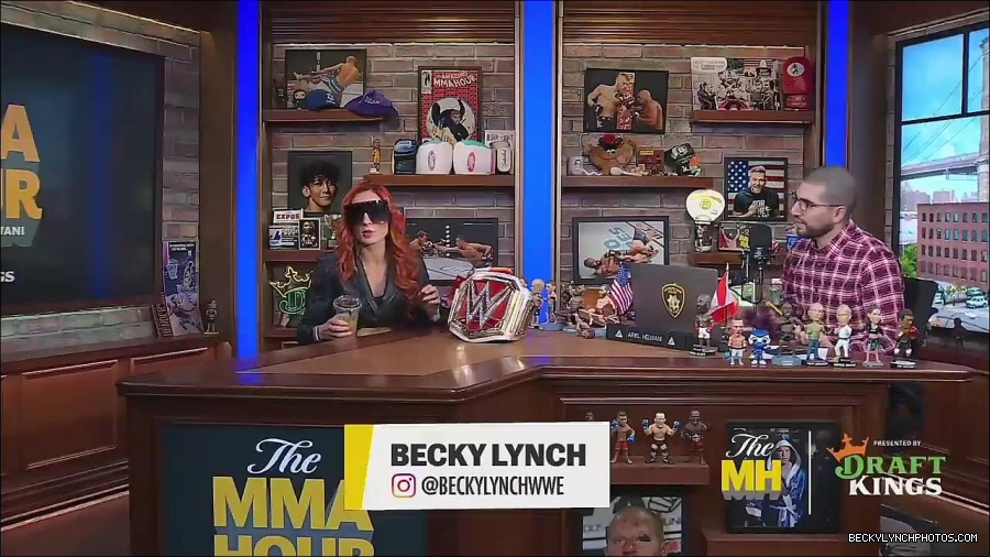 Y2Mate_is_-_Becky_Lynch_Talks_Charlotte_Flair_Feud_27I27m_So_in_Her_Head__-_The_MMA_Hour-4BJNnwyhid4-720p-1656194904909_mp4_002887384.jpg