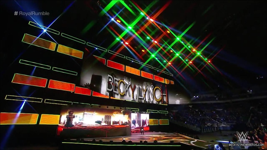 ROYAL_RUMBLE_mp4_000006700.jpg
