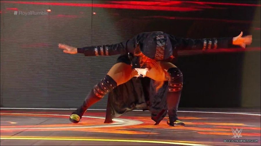ROYAL_RUMBLE_mp4_000010300.jpg