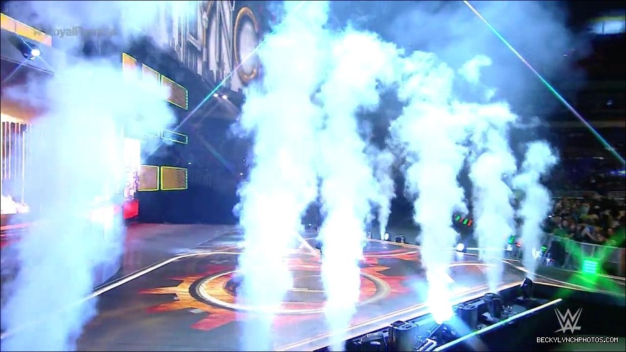 ROYAL_RUMBLE_mp4_000017100.jpg