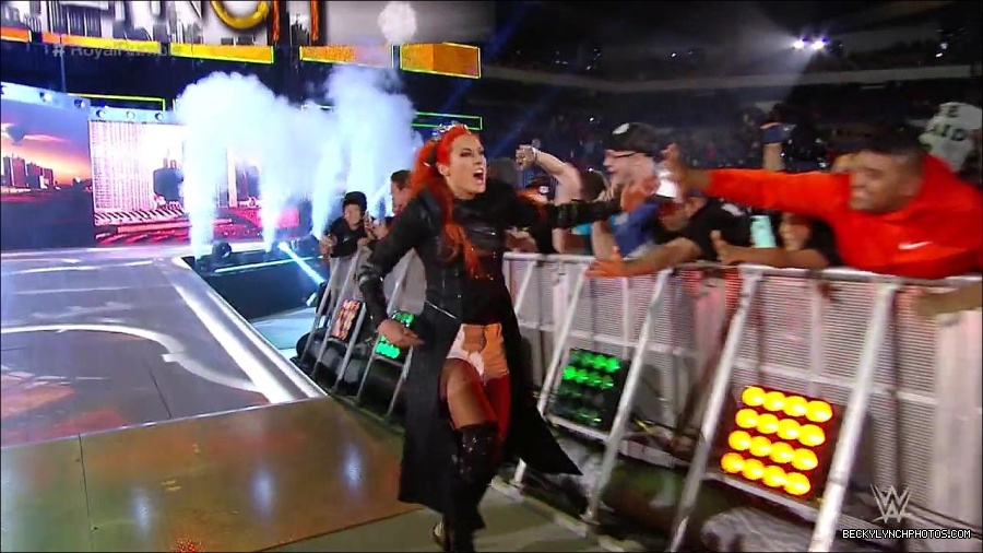 ROYAL_RUMBLE_mp4_000029500.jpg