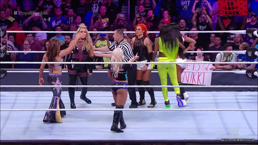 ROYAL_RUMBLE_mp4_000215100.jpg