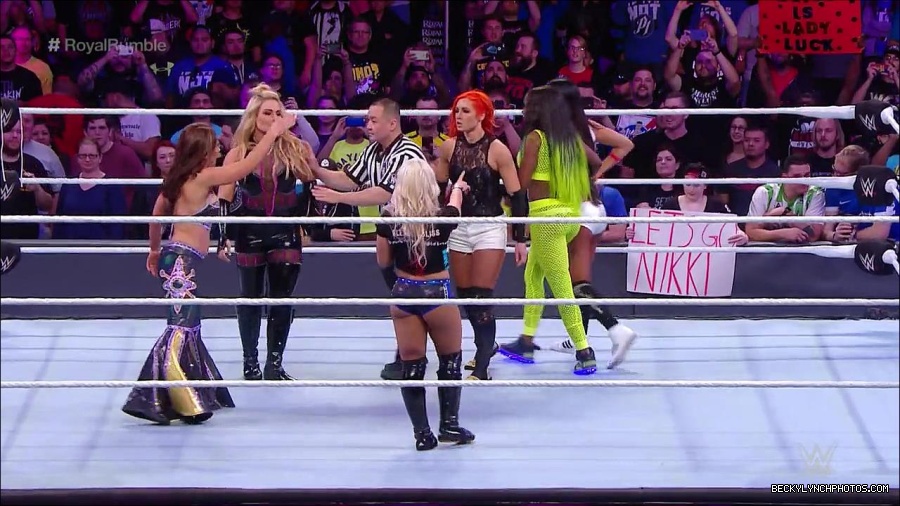 ROYAL_RUMBLE_mp4_000215500.jpg
