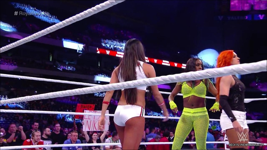 ROYAL_RUMBLE_mp4_000220300.jpg