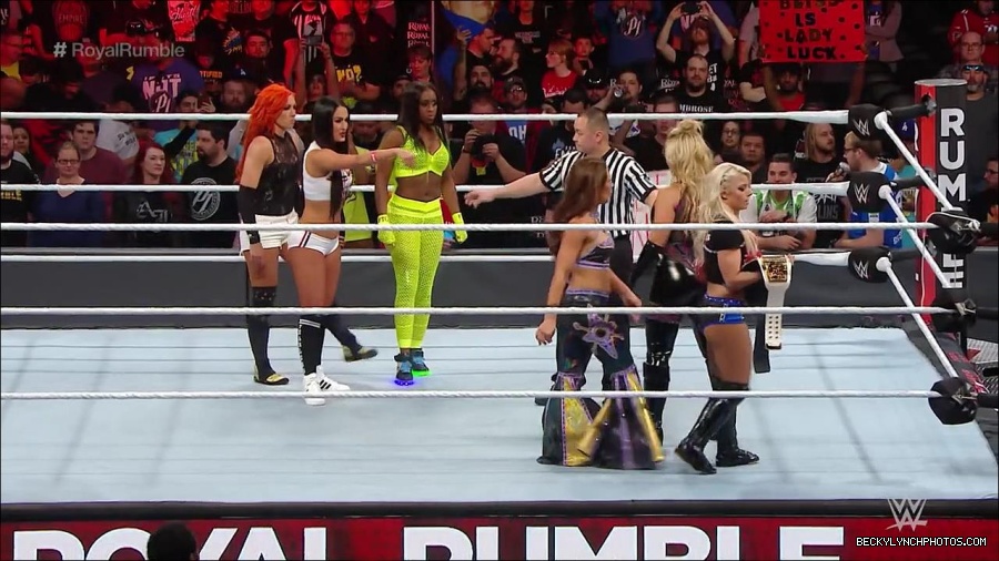 ROYAL_RUMBLE_mp4_000228300.jpg