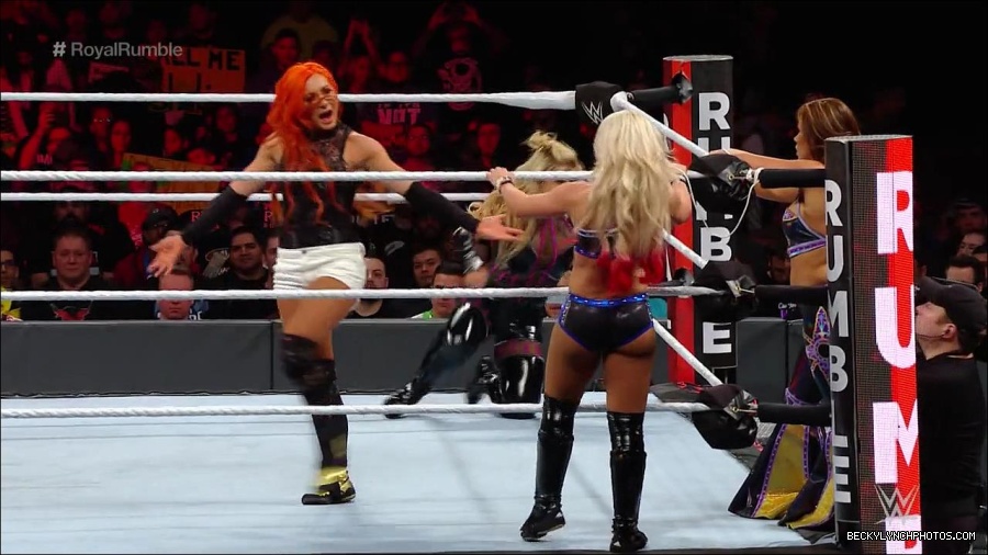 ROYAL_RUMBLE_mp4_000431666.jpg