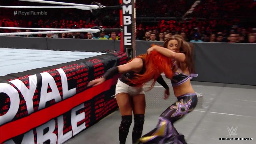 ROYAL_RUMBLE_mp4_000456466.jpg