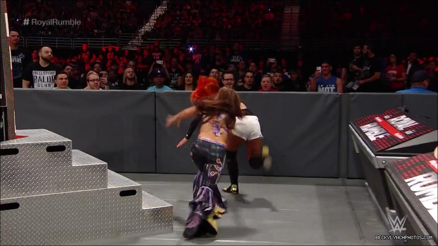 ROYAL_RUMBLE_mp4_000458066.jpg