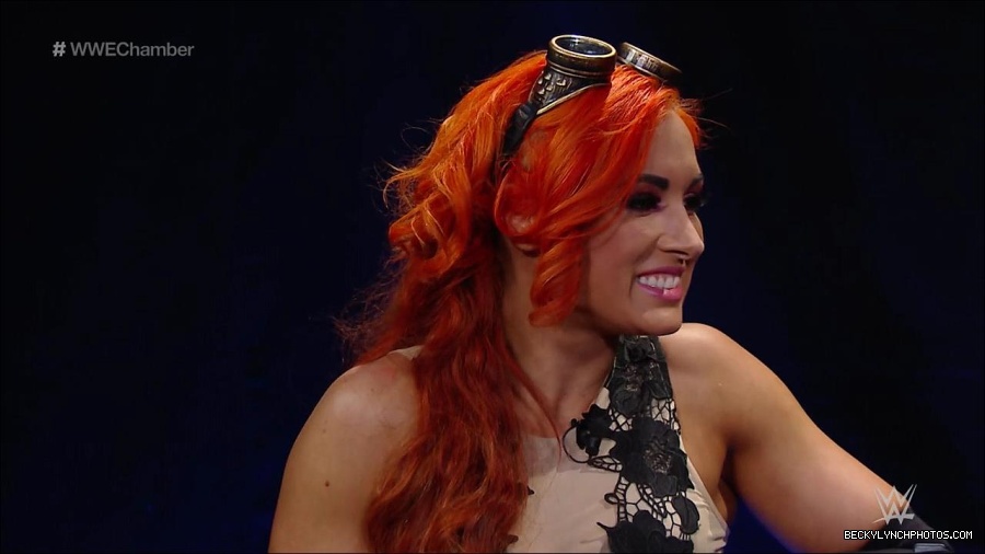 ELIMINATION_CHAMBER_mp4_000012433.jpg