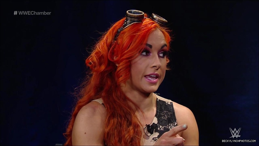 ELIMINATION_CHAMBER_mp4_000078433.jpg