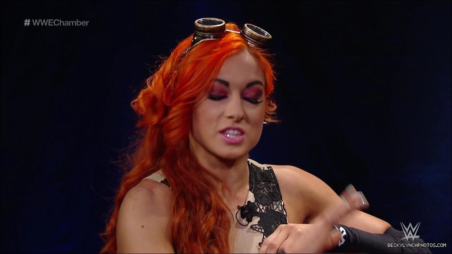 ELIMINATION_CHAMBER_mp4_000092433.jpg